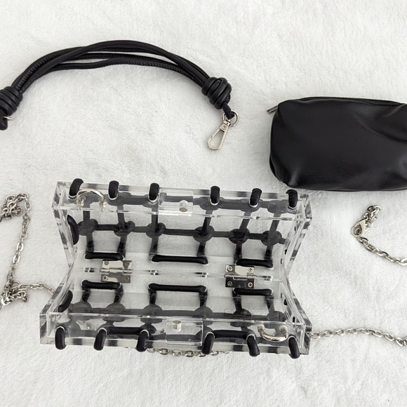 Transparent Black Lined Clutch Bag - Picture 4 of 5
